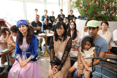 Fuad Muradov ha incontrato la comunità azera in Giappone – FOTO