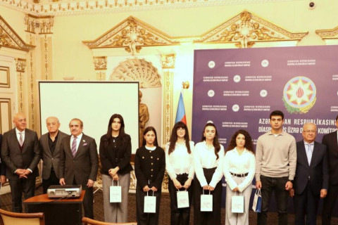 Nel Comitato di Stato per gli Affari della Diaspora si è tenuto un evento dedicato alla Vittoria dell’Azerbaigian – FOTO