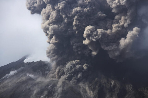 Un’eruzione vulcanica potrebbe aver scatenato l’epidemia di peste bubbonica in Europa