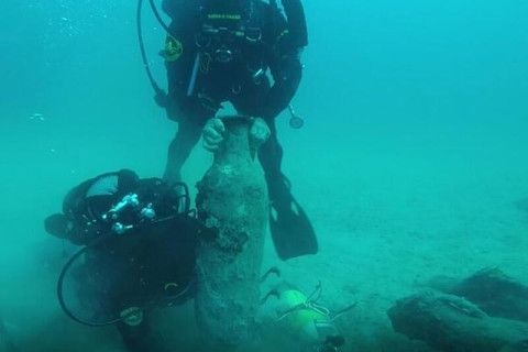 Sub trovano i resti di un’antica nave romana