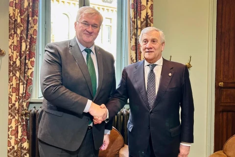 I capi delle diplomazie di Ucraina e Italia hanno discusso la situazione in Medio Oriente