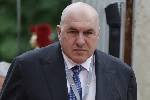 Il ruolo dell’Azerbaigian nella regione eurasiatica è fondamentale – ministro della Difesa italiano