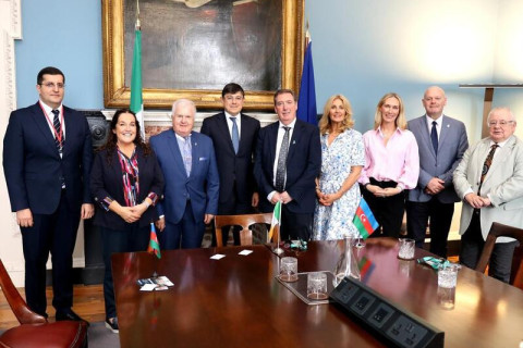 Fuad Muradov ha discusso in Irlanda il rafforzamento dei legami tra le diaspore - FOTO