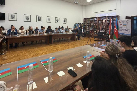 A Belgrado sono state discusse nuove direzioni per le attività della diaspora azera - FOTO