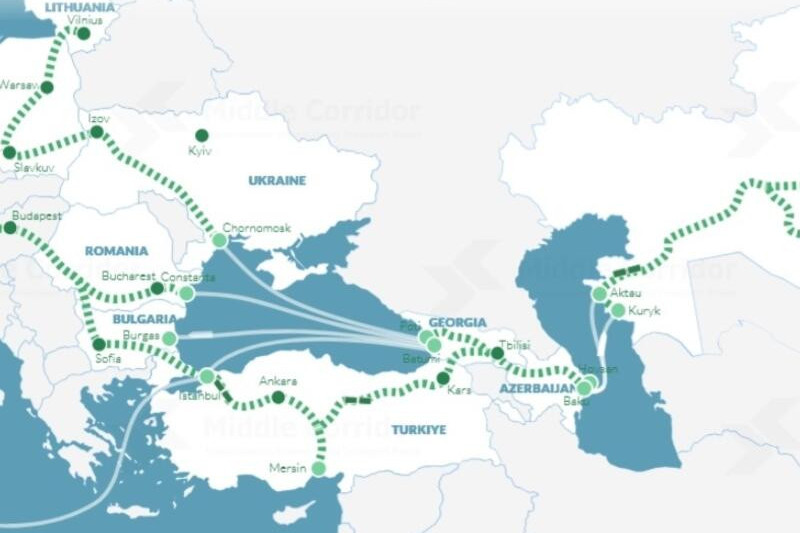 Il mondo torna alle rotte terrestri, l'Azerbaigian è al centro