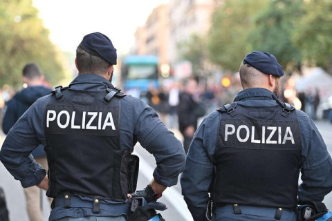 Decine di persone arrestate in Italia durante una vasta operazione contro la mafia